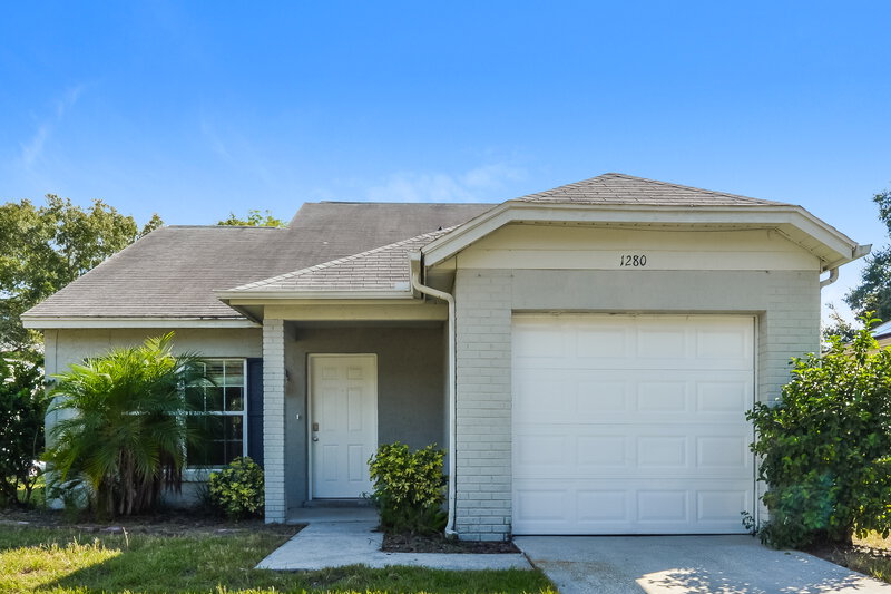 2,050/Mo, 1280 Pin Oak Dr Apopka, FL 32703 External View