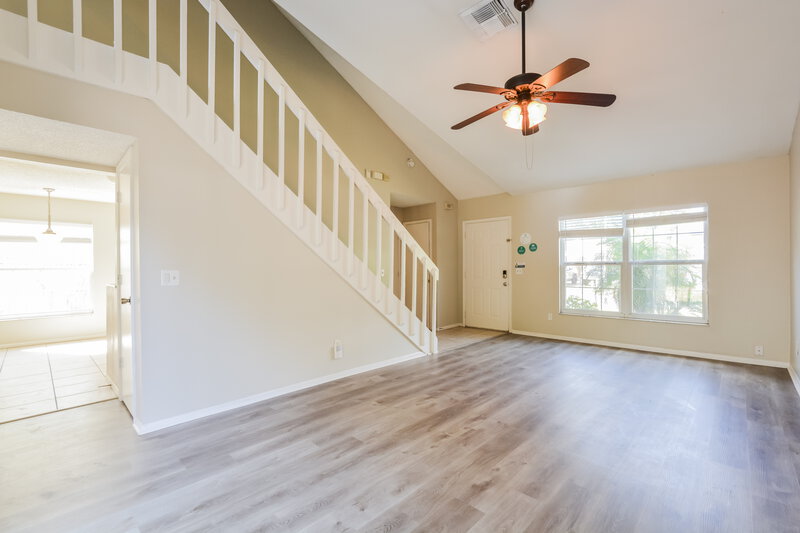 2,050/Mo, 1280 Pin Oak Dr Apopka, FL 32703 Misc View 4