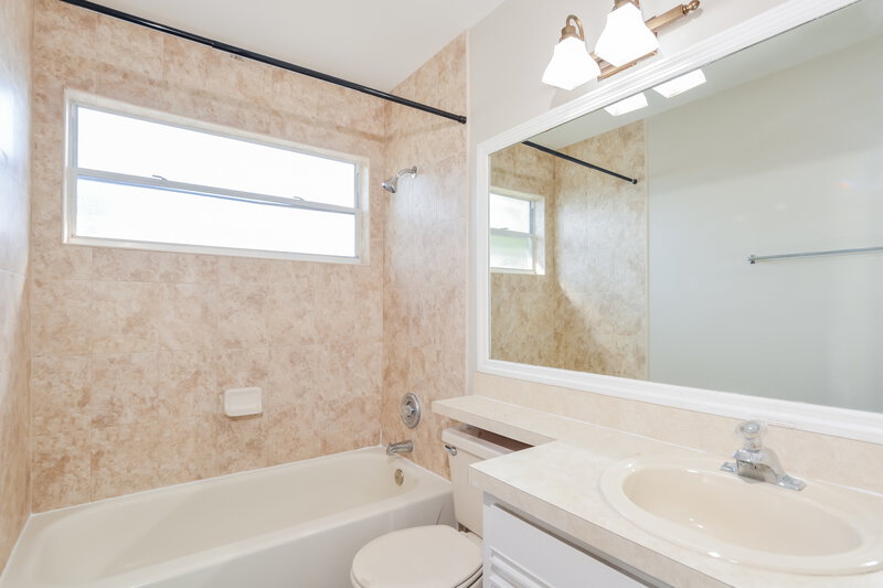 2,050/Mo, 1280 Pin Oak Dr Apopka, FL 32703 Misc View 15