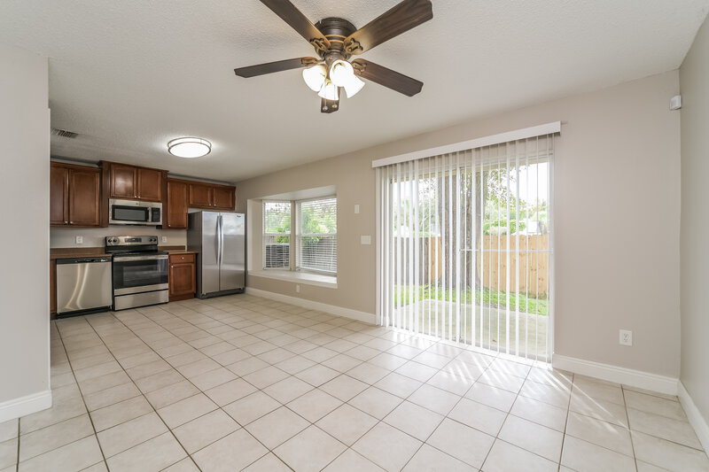 2,395/Mo, 1060 Martin Blvd Orlando, FL 32825 Dining Room View