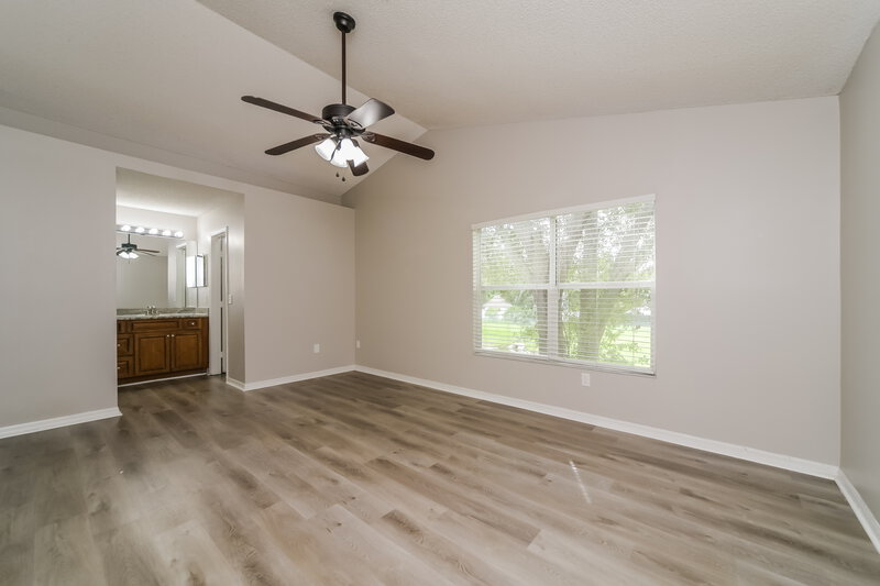 2,395/Mo, 1060 Martin Blvd Orlando, FL 32825 Main Bedroom View
