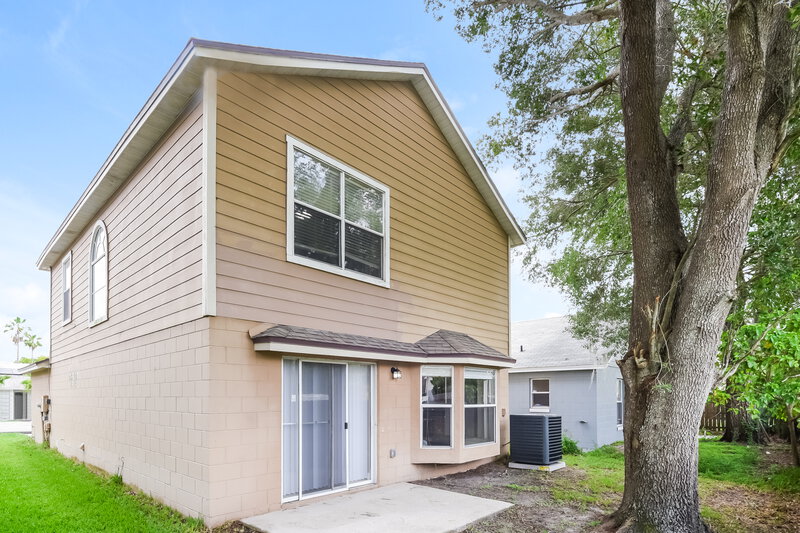 3,920/Mo, 1060 Martin Blvd Orlando, FL 32825 Rear View