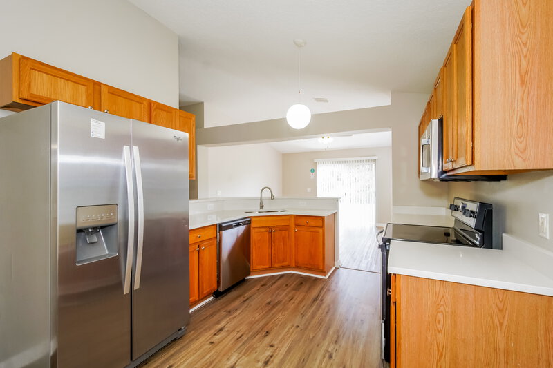 2,520/Mo, 1317 Welch Ridge Ter Apopka, FL 32712 Kitchen View