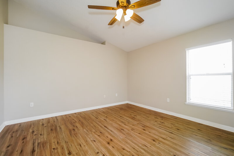 2,520/Mo, 1317 Welch Ridge Ter Apopka, FL 32712 Main Bedroom View