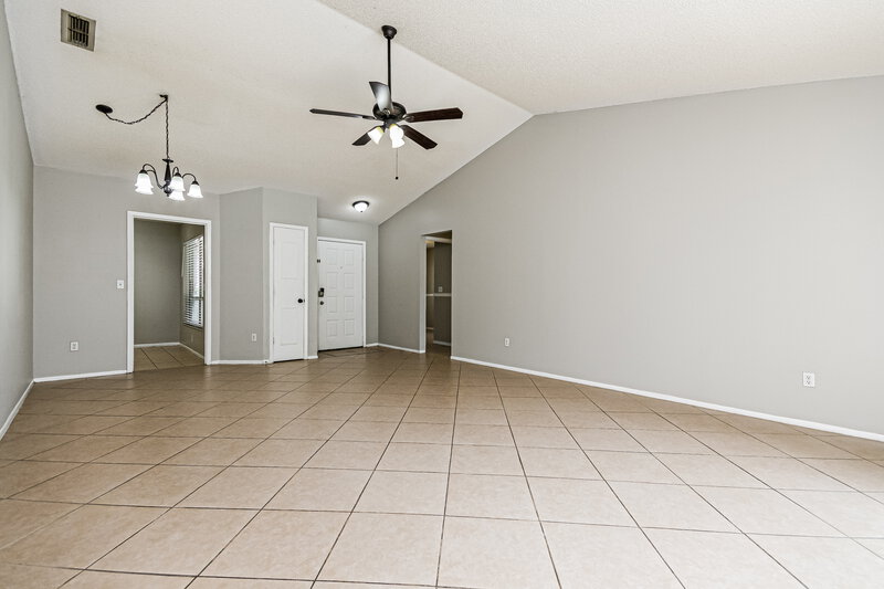 2,020/Mo, 3071 Bloomsbury Dr Kissimmee, FL 34747 Living Room View 3