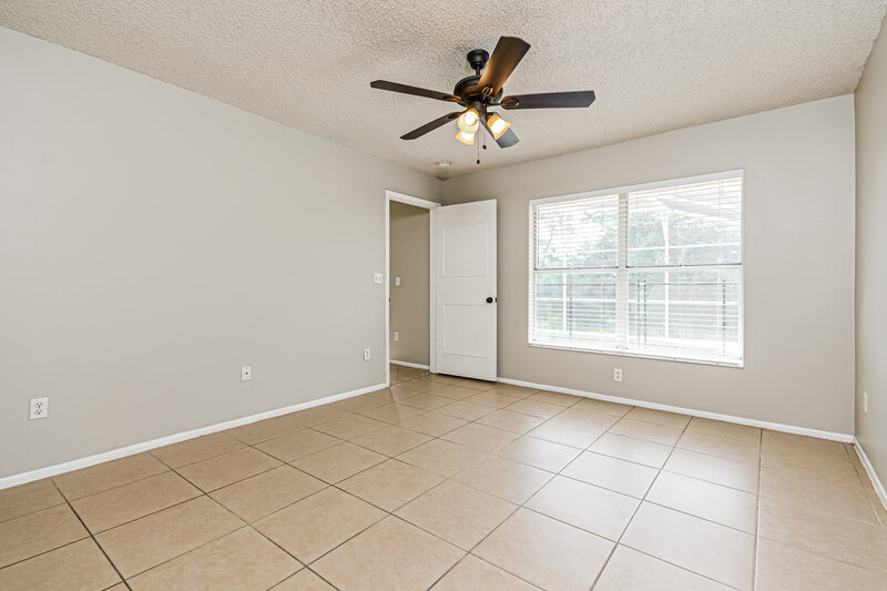 2,020/Mo, 3071 Bloomsbury Dr Kissimmee, FL 34747 Main Bedroom View 2