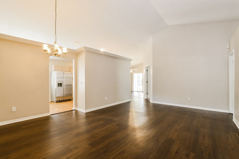 2,220/Mo, 2341 Cobblefield Cir Apopka, FL 32703 Living Room View