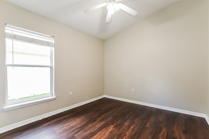 2,430/Mo, 30513 Pga Dr Sorrento, FL 32776 Bedroom View 3