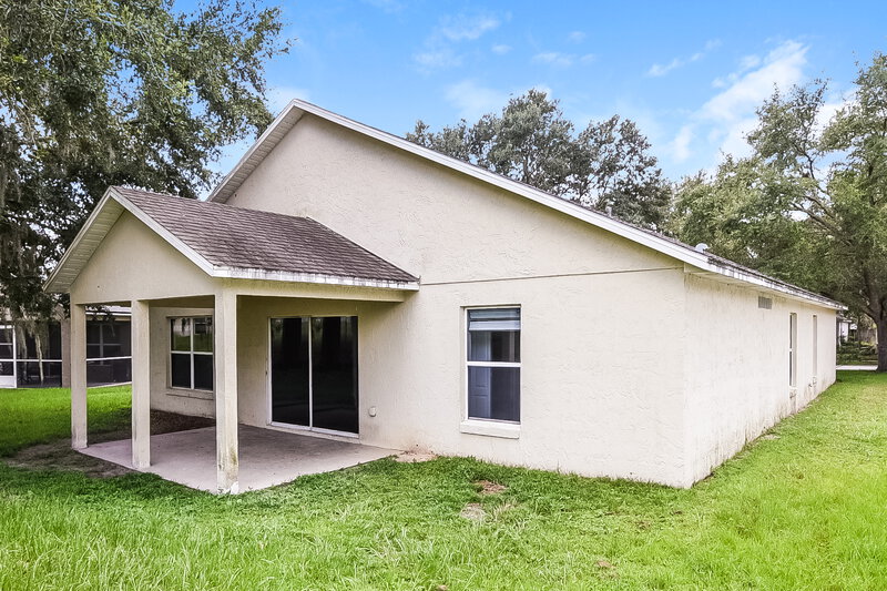 2,430/Mo, 30513 Pga Dr Sorrento, FL 32776 Rear View