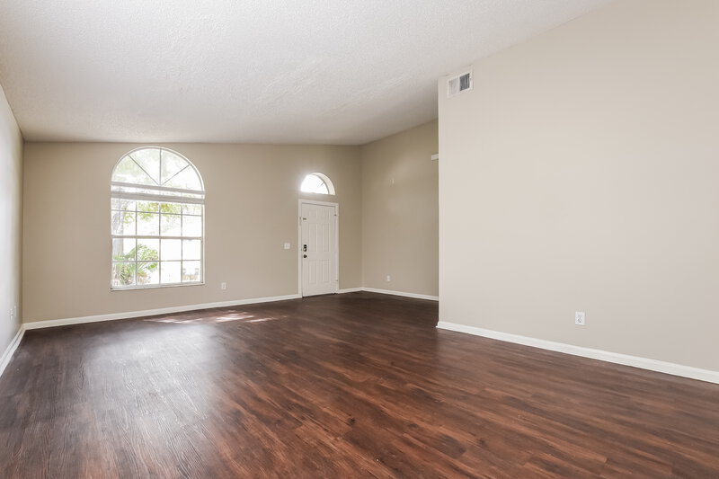 2,205/Mo, 4162 Shadow Creek Cir Oviedo, FL 32765 Living Room View