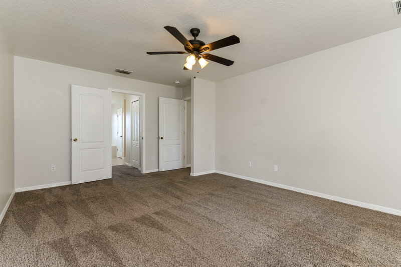 2,645/Mo, 9615 Saragossa St Clermont, FL 34711 Main Bedroom View 2