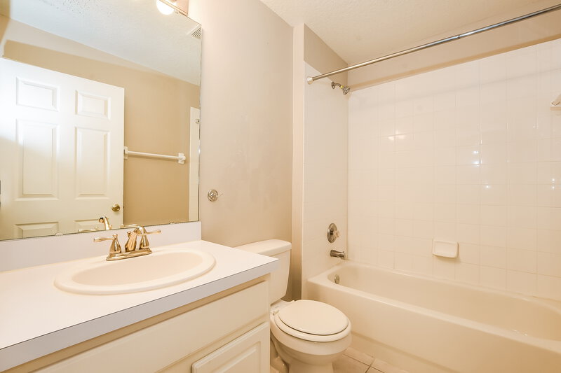 2,230/Mo, 2856 Snowy Owl Ct Lake Mary, FL 32746 Bathroom View