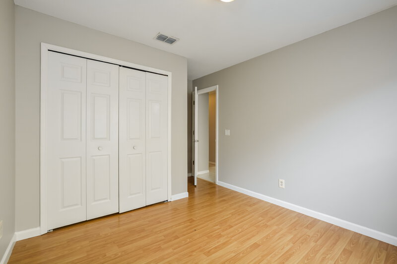 2,100/Mo, 1014 Gotwalt Dr Oviedo, FL 32765 Primary Bedroom View