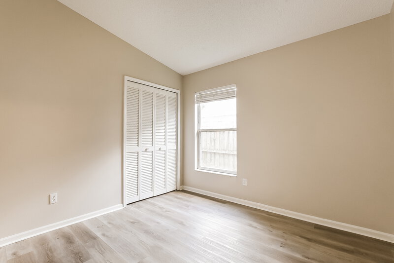 2,325/Mo, 1912 Windsor Oak Dr Apopka, FL 32703 Bedroom View 2