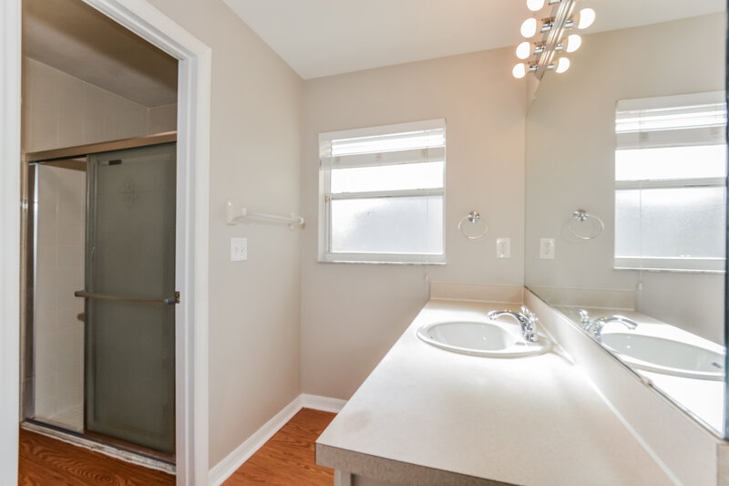 1,965/Mo, 11832 Foxglove Dr Clermont, FL 34711 Main Bathroom View
