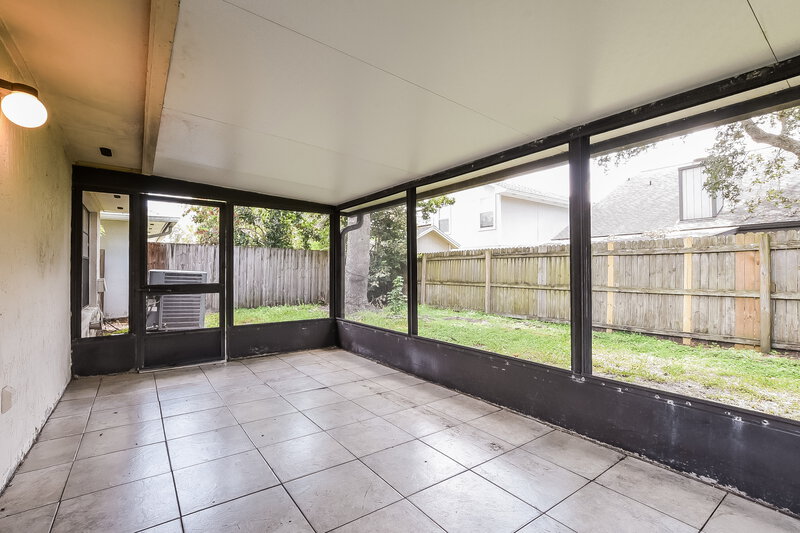 2,490/Mo, 439 E Springtree Way Lake Mary, FL 32746 Sun Room View