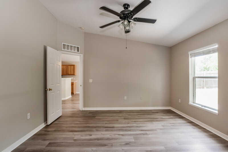 1,830/Mo, 512 Ronshelle Ave Haines City, FL 33844 Main Bedroom View