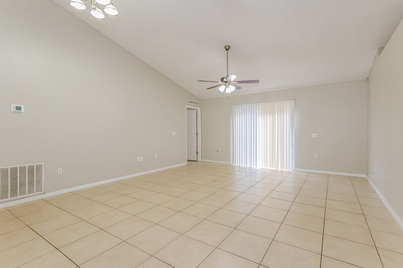1,795/Mo, 235 Lobelia Dr Davenport, FL 33837 Living Room View