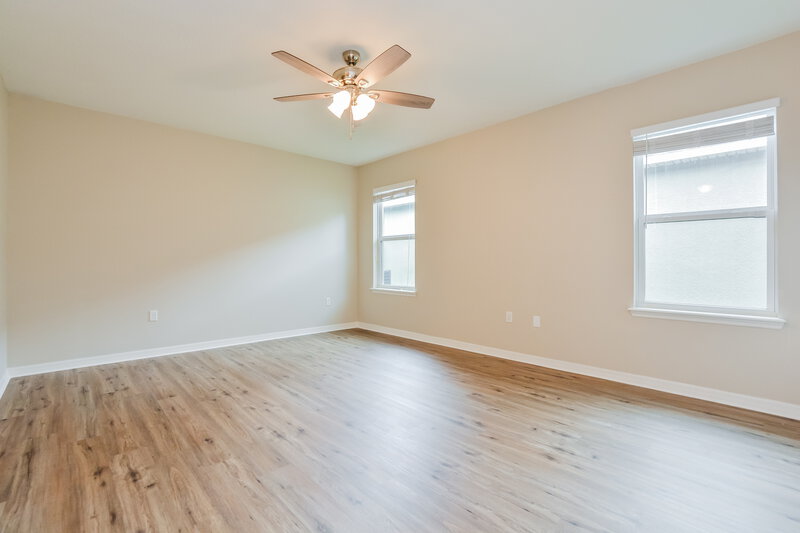 1,865/Mo, 3728 Umbrella Ct Tavares, FL 32778 Main Bedroom View