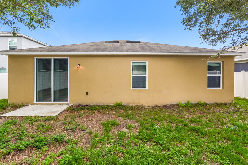 1,865/Mo, 3728 Umbrella Ct Tavares, FL 32778 Rear View