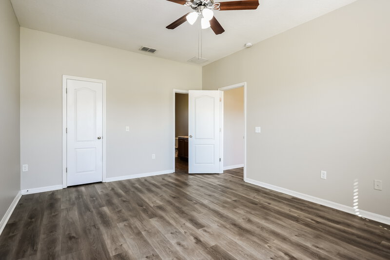 2,035/Mo, 3766 Fieldstone Cir Winter Haven, FL 33881 Main Bedroom View 2
