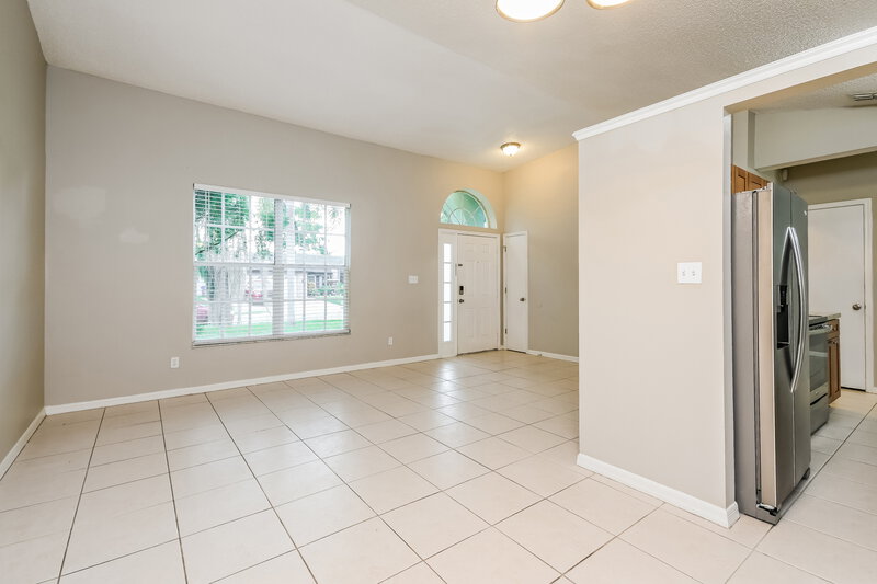 1,995/Mo, 85 Blackberry Creek Dr Saint Cloud, FL 34769 Living Room View
