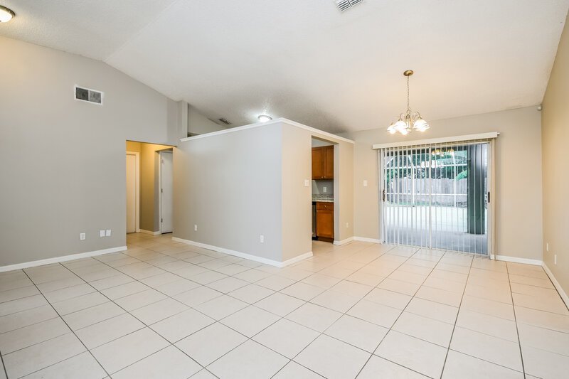 1,995/Mo, 85 Blackberry Creek Dr Saint Cloud, FL 34769 Dining Room View