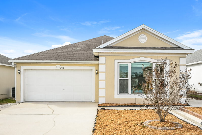 1,805/Mo, 213 Nicholson Dr Davenport, FL 33837 External View