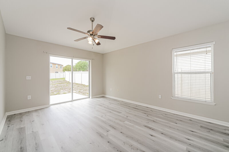 1,975/Mo, 433 Hammerstone Ave Haines City, FL 33844 Living Room View 3