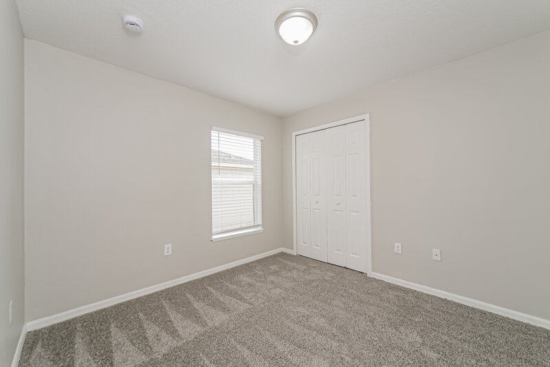 1,975/Mo, 433 Hammerstone Ave Haines City, FL 33844 Bedroom View 2