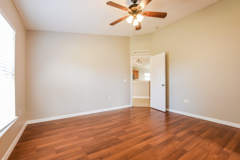 2,215/Mo, 1434 Welch Ridge Ter Apopka, FL 32712 Main Bedroom View 3