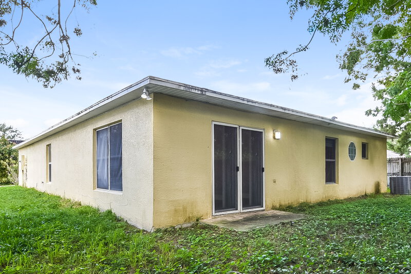 3,360/Mo, 1143 Biltsdale Ct Apopka, FL 32712 Rear View