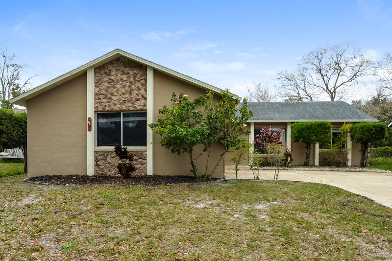 2,180/Mo, 2726 Carlisle Ave Orlando, FL 32826 Front View