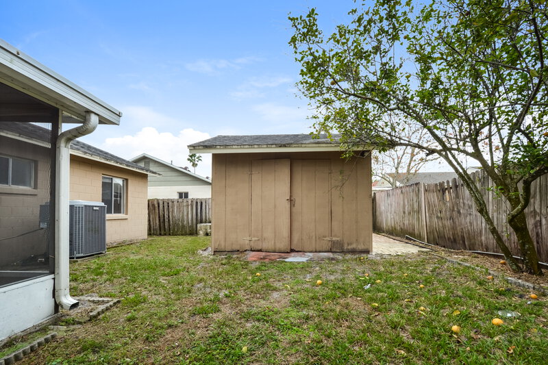 2,180/Mo, 2726 Carlisle Ave Orlando, FL 32826 Exterior View