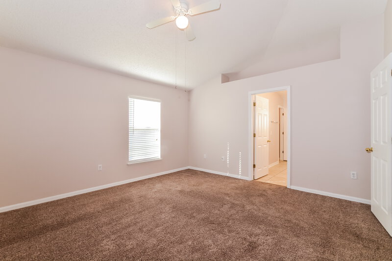 2,115/Mo, 2328 Kingscrest Cir Apopka, FL 32712 Main Bedroom View 2