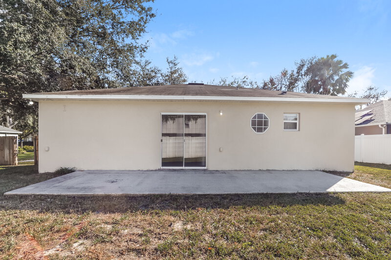 2,115/Mo, 2328 Kingscrest Cir Apopka, FL 32712 Rear View