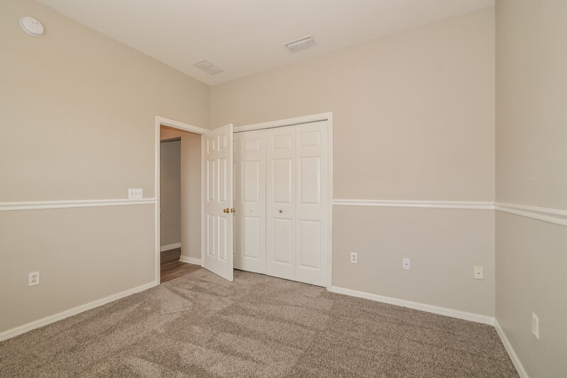1,855/Mo, 292 Cloverdale Rd Winter Haven, FL 33884 Bedroom View 2