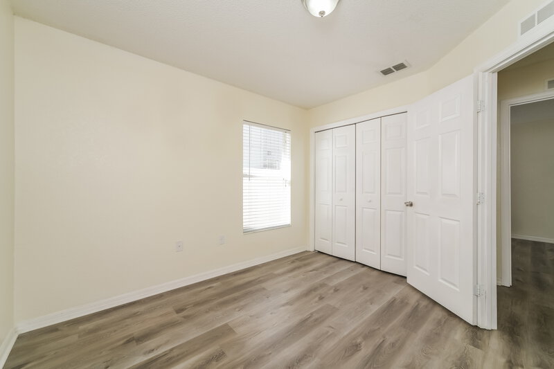 1,860/Mo, 7172 Summit Dr Winter Haven, FL 33884 Bedroom View 2