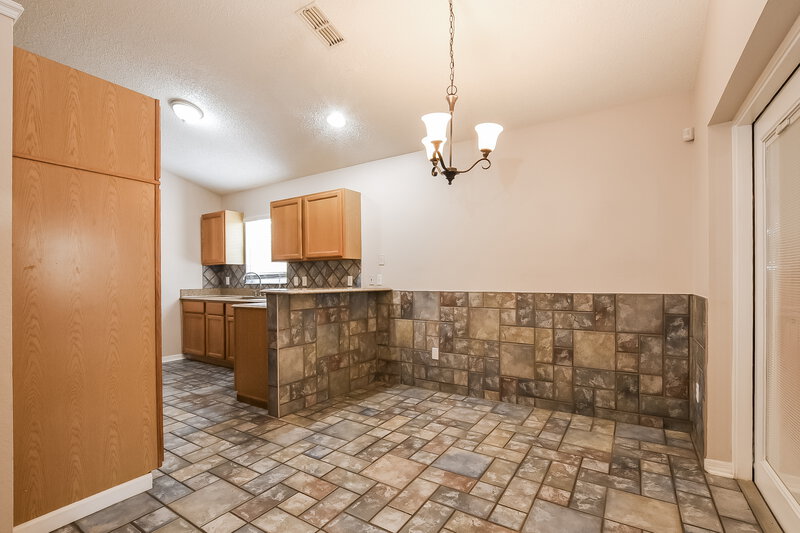 2,355/Mo, 1000 Country Cove Ct Oviedo, FL 32766 Dining Room View