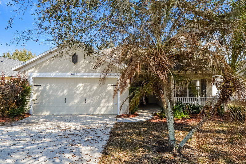 2,015/Mo, 4085 Waltham Forest Dr Tavares, FL 32778 External View