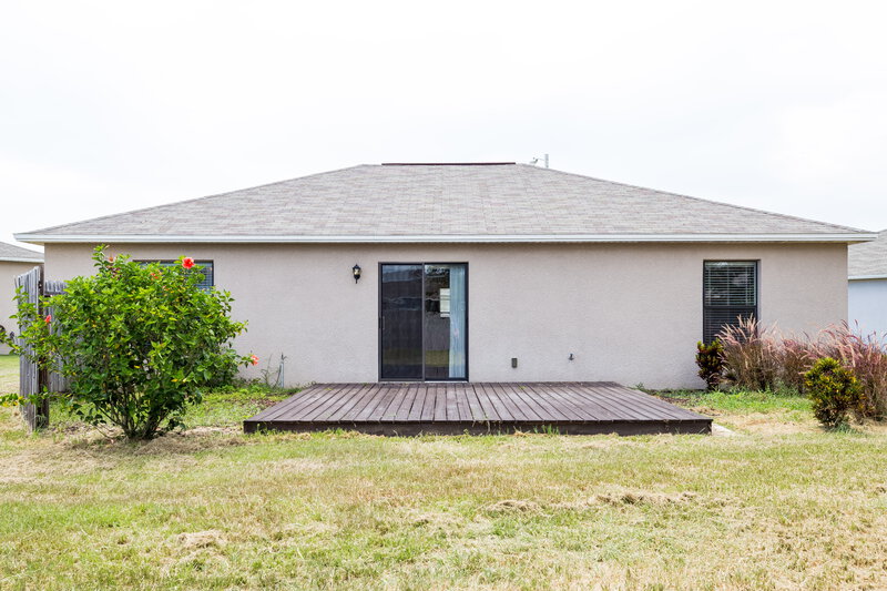 1,865/Mo, 791 Auburn Preserve Blvd Auburndale, FL 33823 Rear View