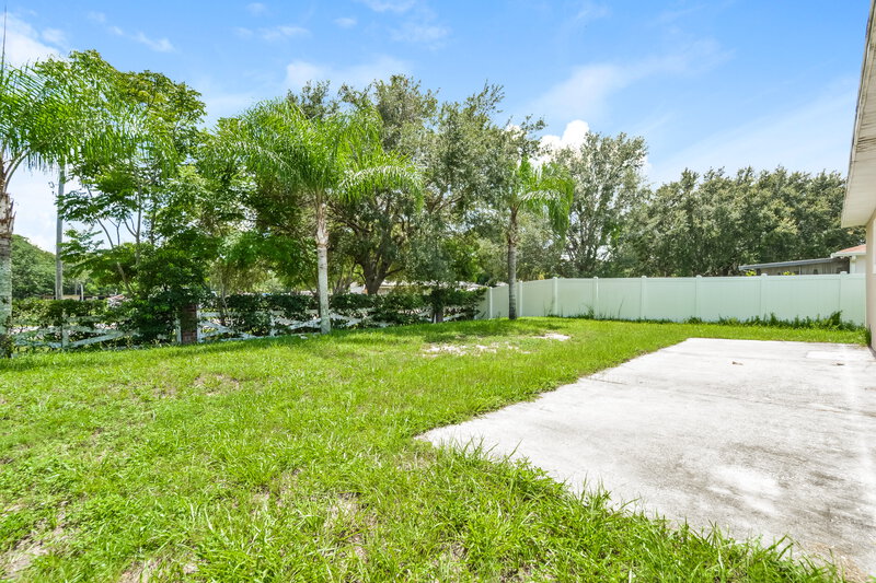 2,080/Mo, 2437 Palmetto Ridge Cir Apopka, FL 32712 Backyard View