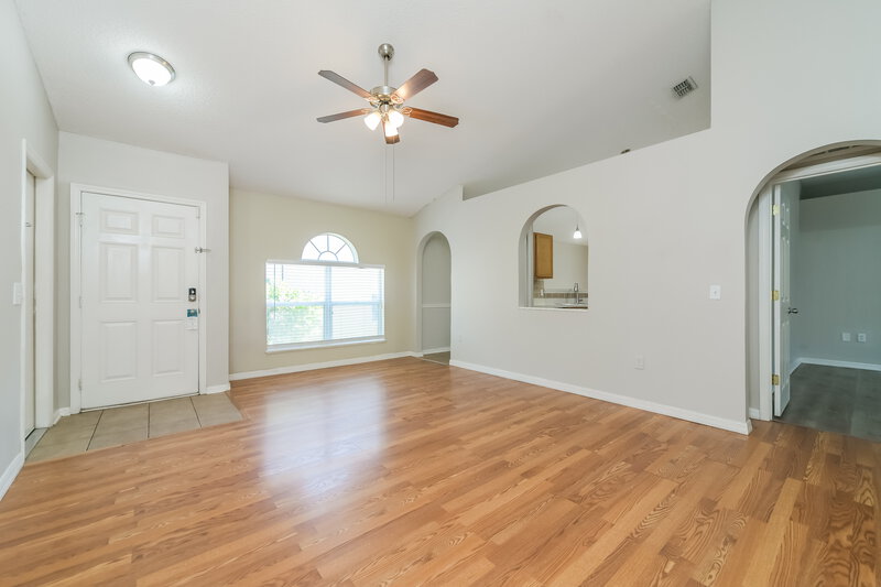 1,645/Mo, 3119 Whispering Trails St Winter Haven, FL 33884 Living Room View