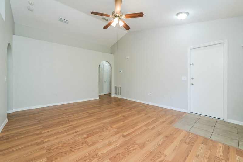 1,645/Mo, 3119 Whispering Trails St Winter Haven, FL 33884 Living Room View 3