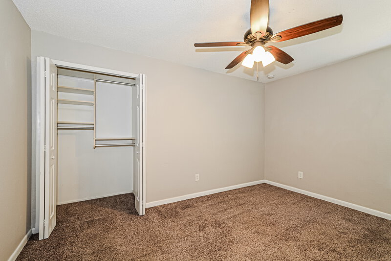 2,425/Mo, 1096 Manigan Ave Oviedo, FL 32765 Bedroom View 2