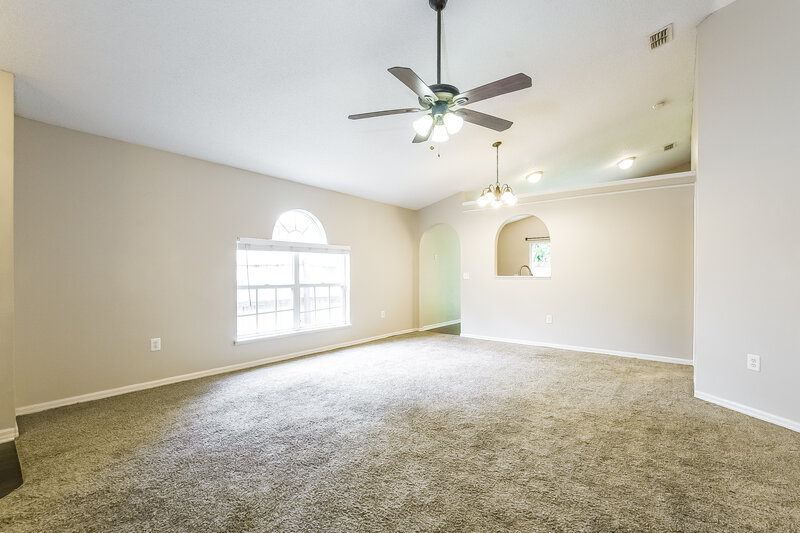 2,045/Mo, 6748 Ebans Bnd Orlando, FL 32807 Living Room View