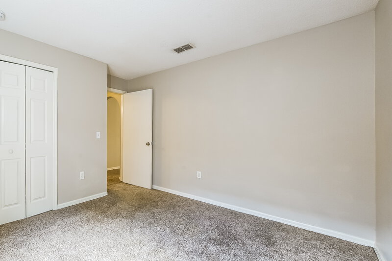 2,045/Mo, 6748 Ebans Bnd Orlando, FL 32807 Bedroom View 2