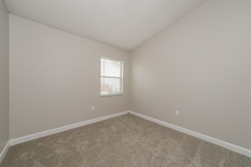 1,780/Mo, 206 Kingshill Ct SE Winter Haven, FL 33884 Bedroom View 2