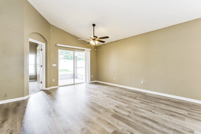 3,620/Mo, 2113 Carpathian Dr Apopka, FL 32712 Family Room View