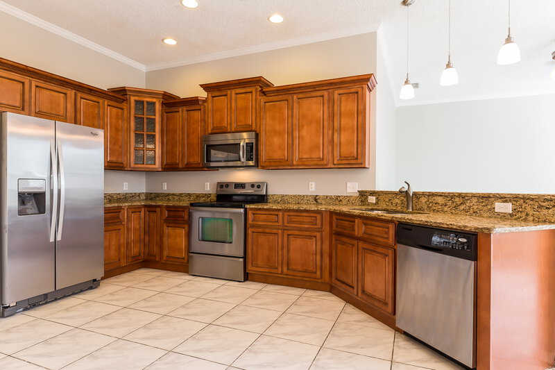 2,995/Mo, 631 Cranebrook Ct Oviedo, FL 32766 Kitchen View